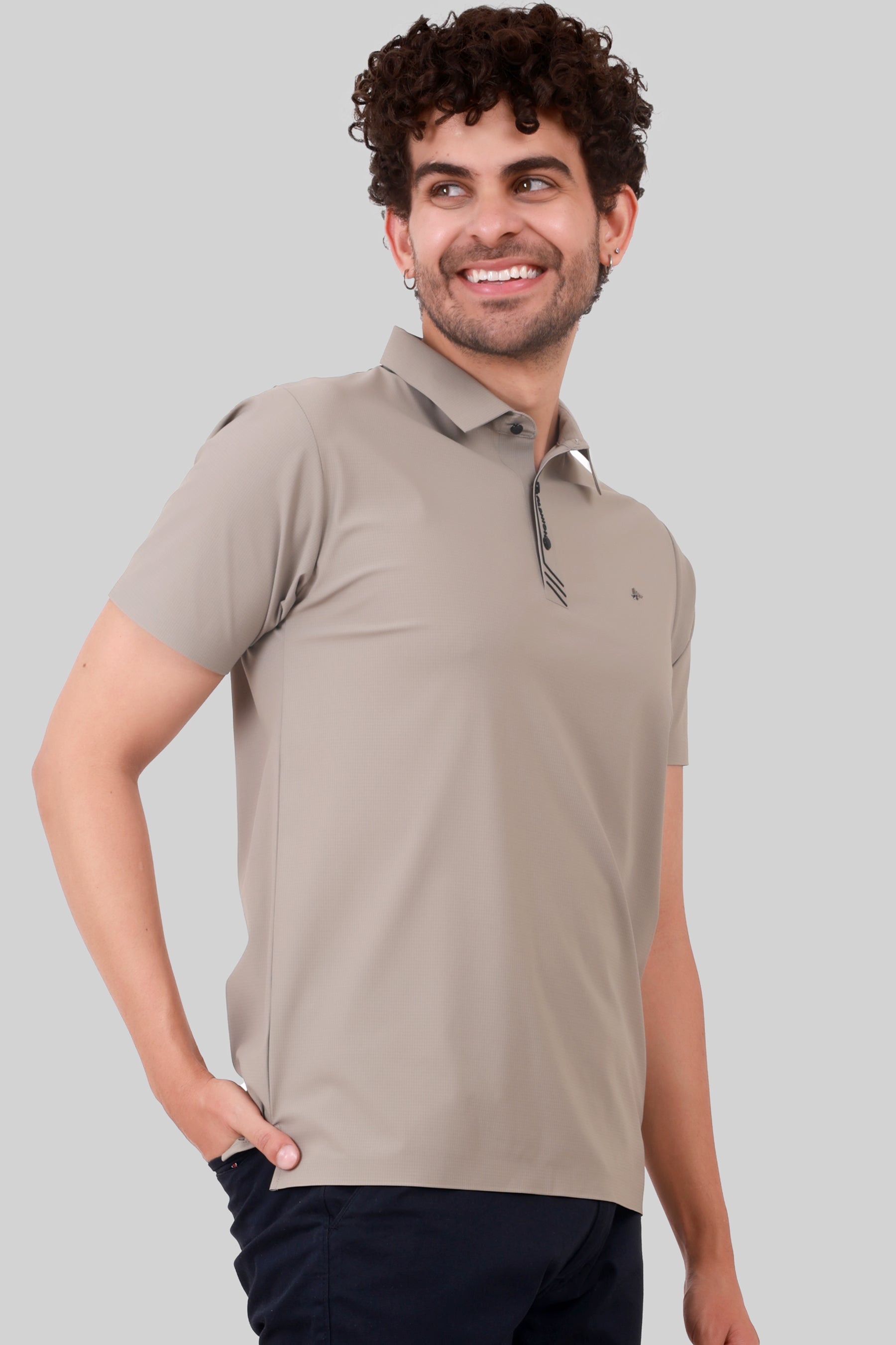 SEAMLESS NYLON COTTON T-SHIRT